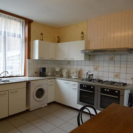 Holiday home Charming In Coo *